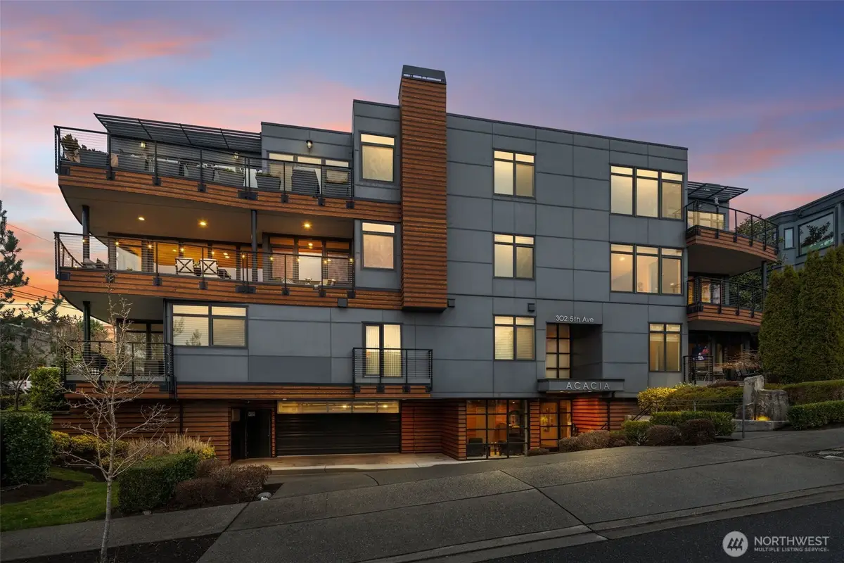 302 5th Avenue #202, Kirkland, WA 98033 - Image #1