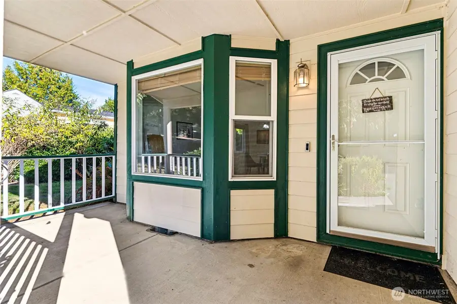 9828 Channel Drive Nw, Olympia, WA 98502 - #3