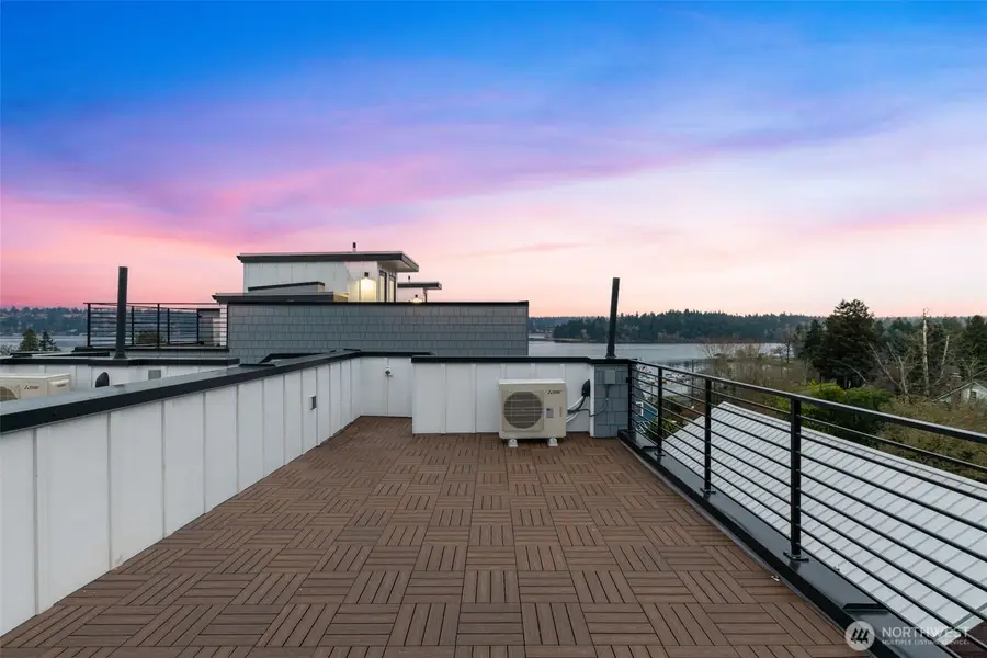 4408 50th Avenue S, Seattle, WA 98118 - Image #2