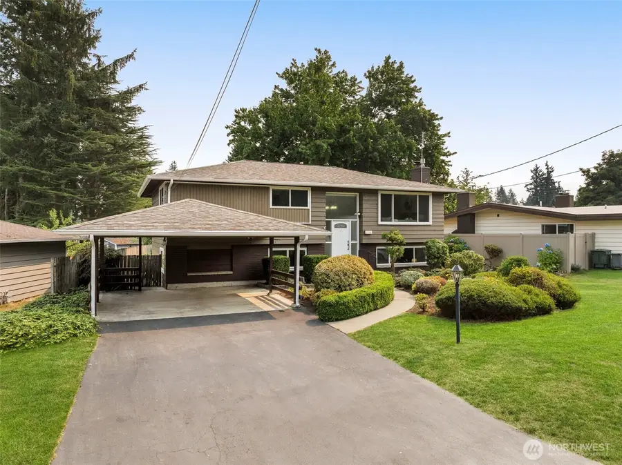 2520 166th Avenue Ne, Bellevue, WA 98008 - Image #3