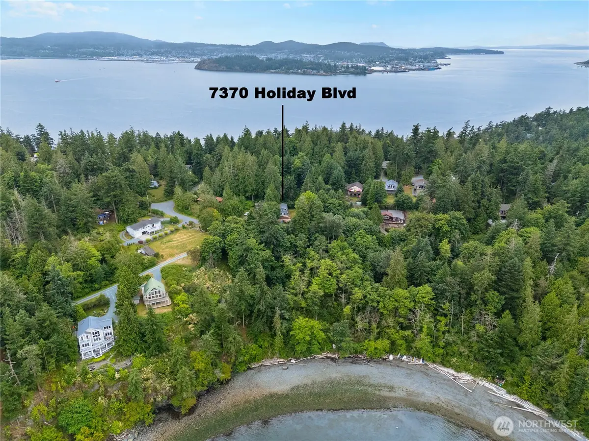 7370 Holiday Boulevard, Anacortes, WA 98221 - Image #1