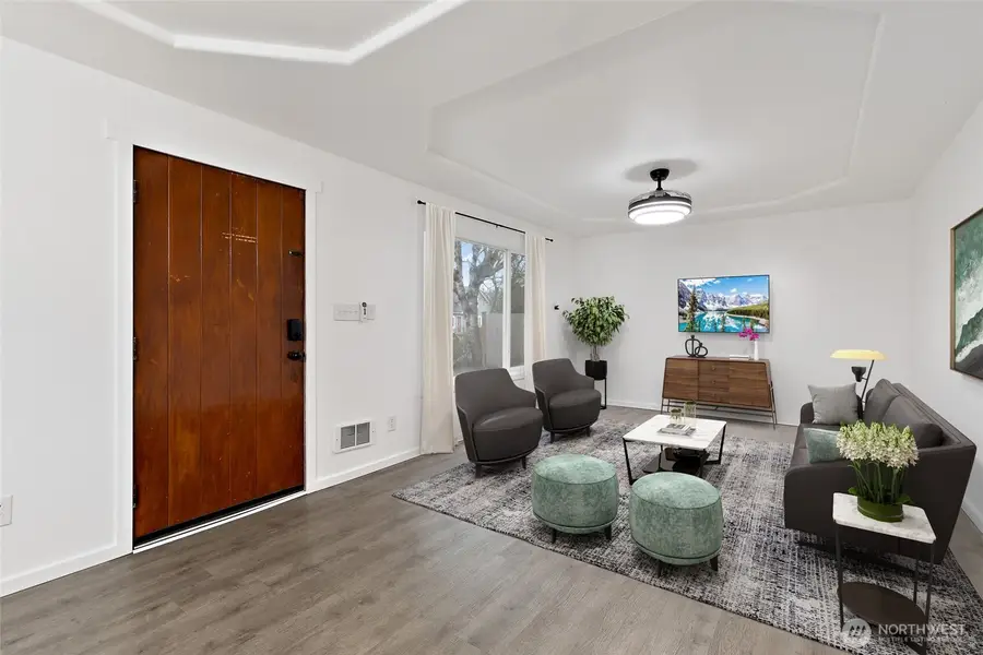 1211 9th Avenue Sw, Puyallup, WA 98371 - #2