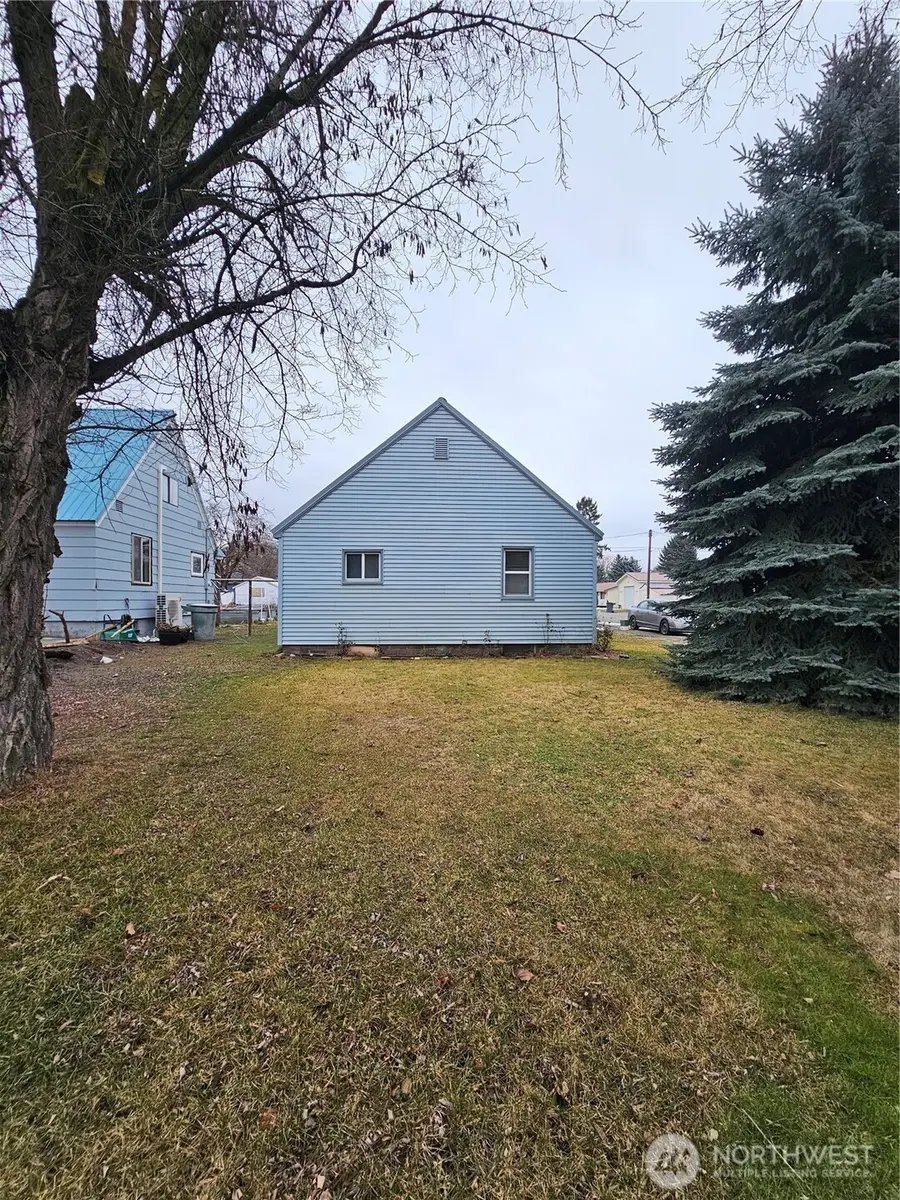 504 W Robert Avenue, Chewelah, WA 99109 - Image #3