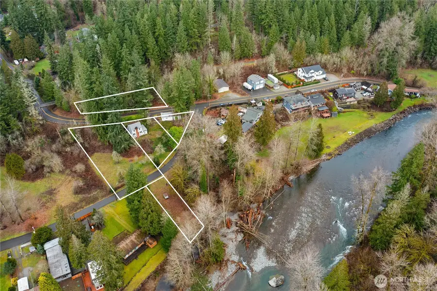 23203 Upper Dorre Don Way Se, Maple Valley, WA 98038 - Image #2