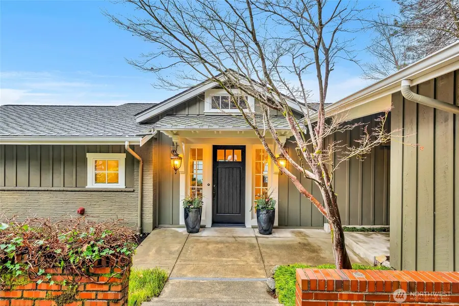 1810 NE 73rd Avenue Ne, Medina, WA 98039 - #2