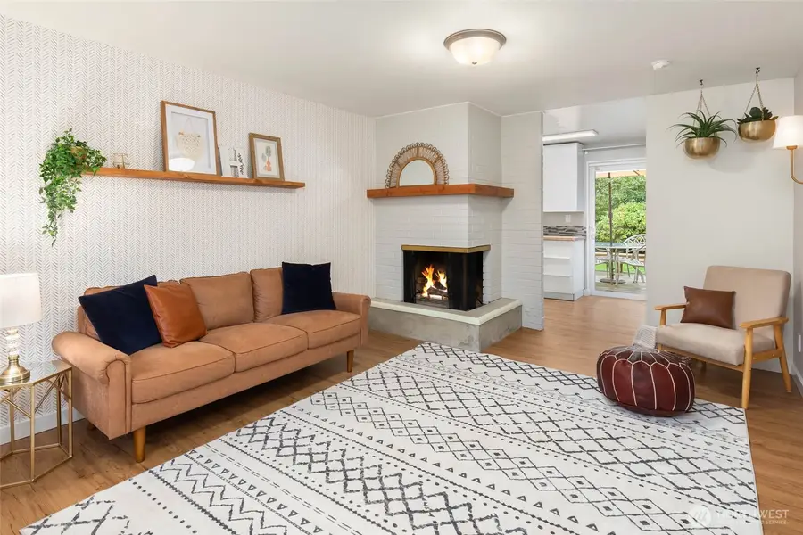 4726 Victor Street, Seattle, WA 98178 - Image #3