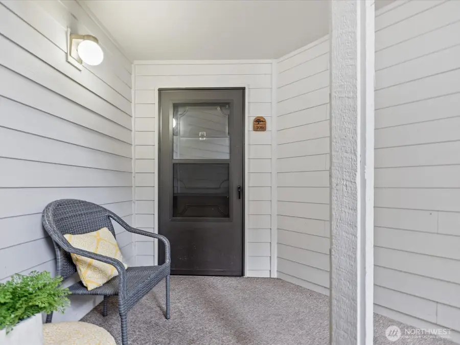 23405 Lakeview Drive #H106, Mountlake Terrace, WA 98043 - Image #3