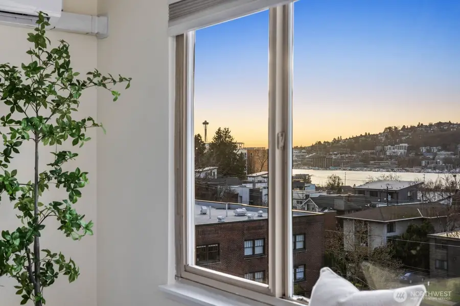 2703 Boylston Avenue E #302, Seattle, WA 98102 - Image #3