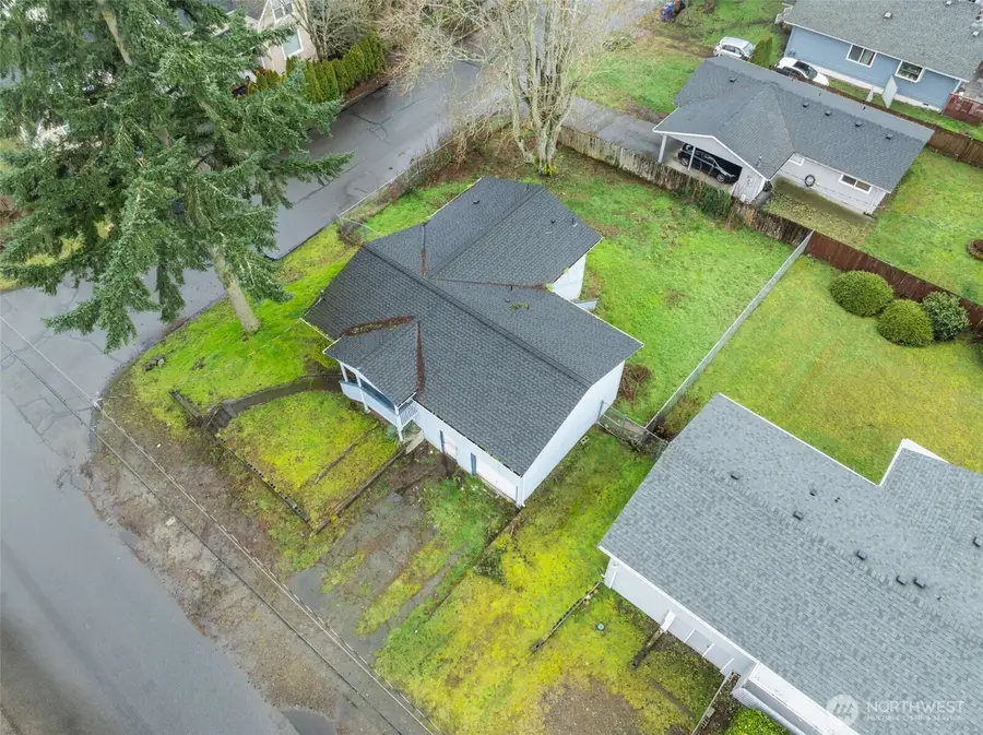 8418 S Thompson Avenue, Tacoma, WA 98444 - Image #2