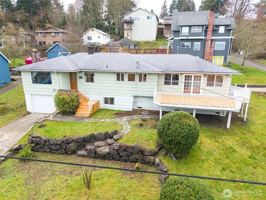 1925 N Callow Avenue, Bremerton, WA 98312 - #3