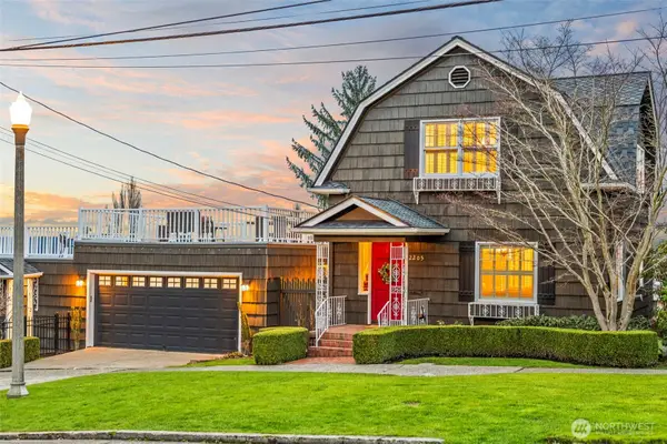 2205 N Tacoma Avenue, Tacoma, WA 98403