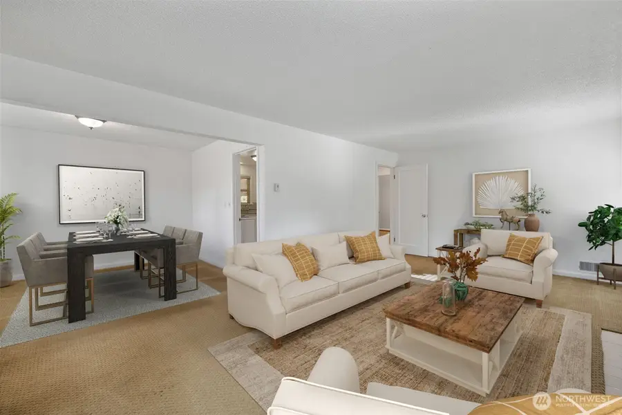 3050 52nd Avenue Sw, Seattle, WA 98116 - #2