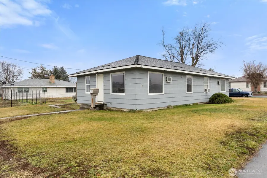 501 S Ash St, Moses Lake, WA 98837 - Image #3