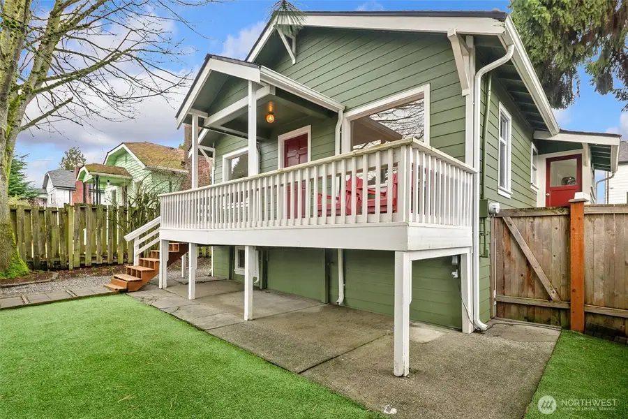 920 N 102nd Street, Seattle, WA 98133 - Image #2