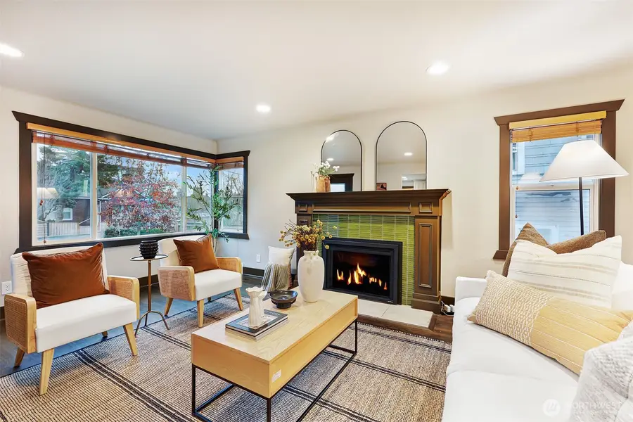 941 N 79th Street, Seattle, WA 98103 - Image #2