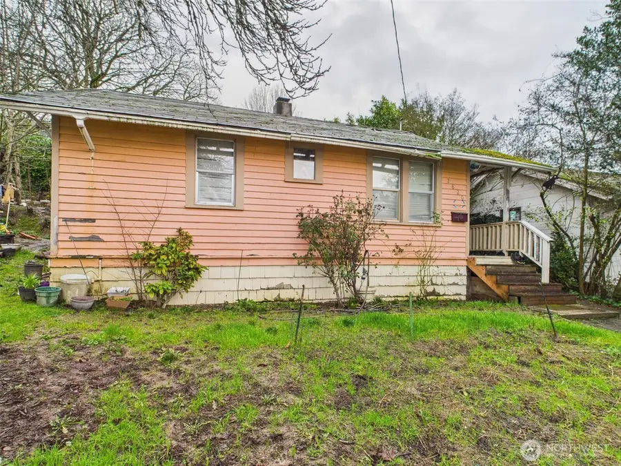 2820 29th Avenue S, Seattle, WA 98114 - Image #2