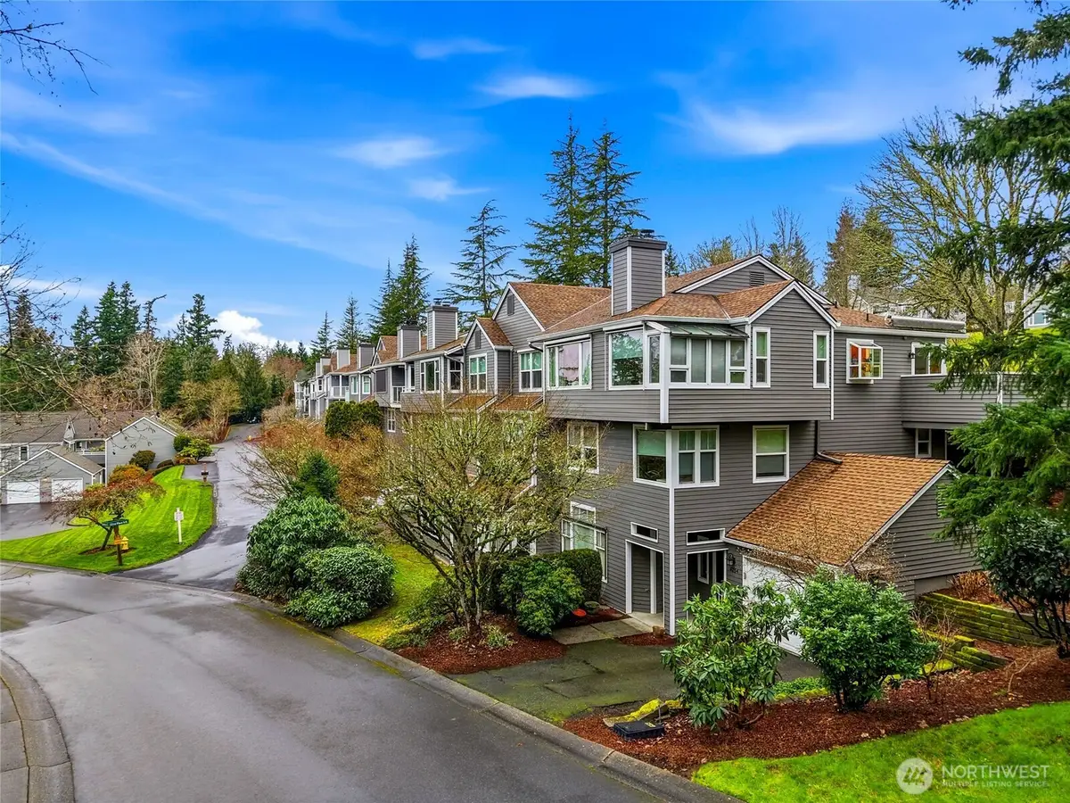 4254 221st Place Se #1088, Issaquah, WA 98029 - Image #1