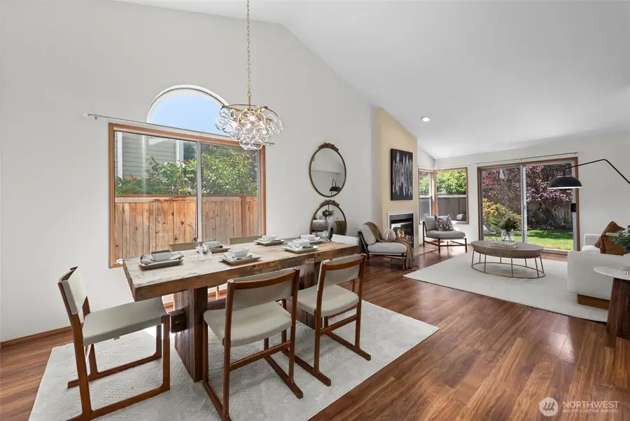 12731 102nd Avenue Ne, Kirkland, WA 98034 - Image #2