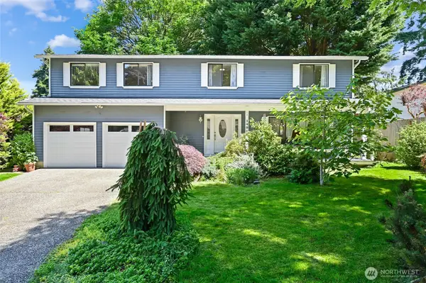 14208 93rd Avenue Ne, Kirkland, WA 98034