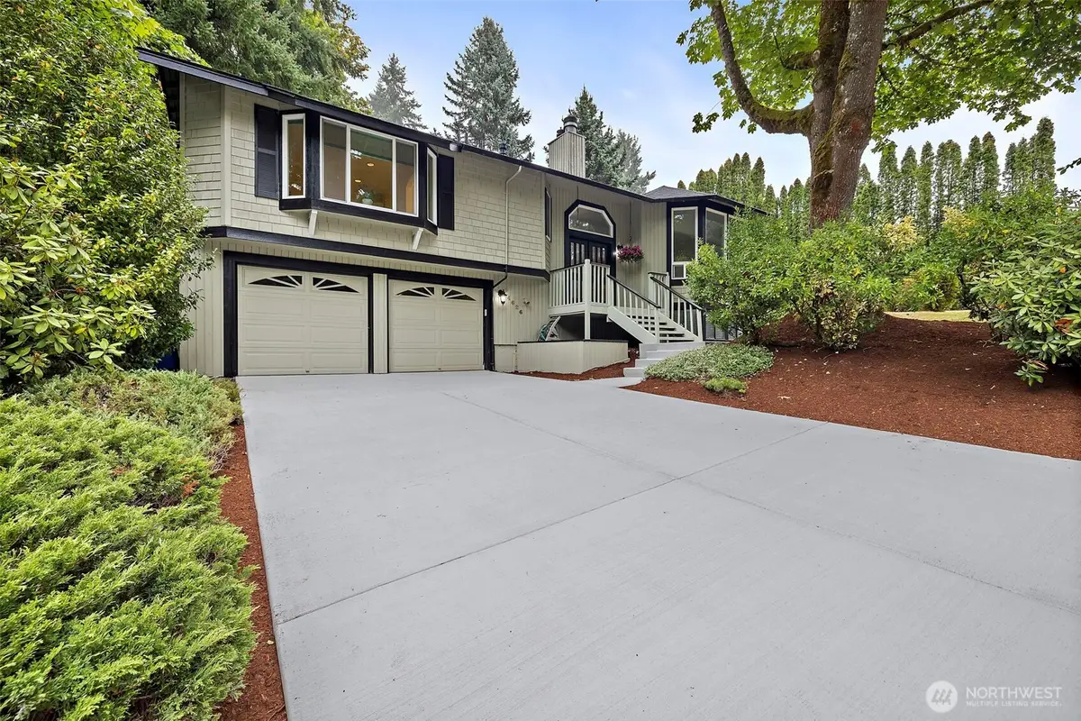 4626 159th Avenue Se, Bellevue, WA 98006 - Image #1