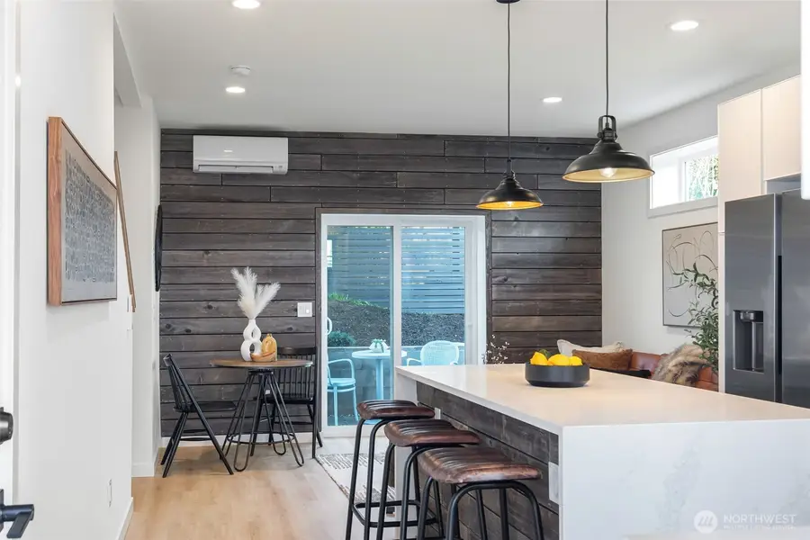 1556 S Pearl Street #B, Seattle, WA 98108 - #3