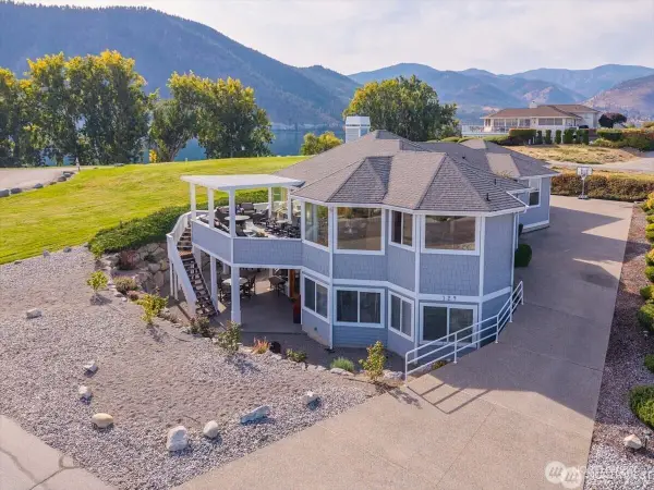 129 Chelan View Drive, Manson, WA 98831