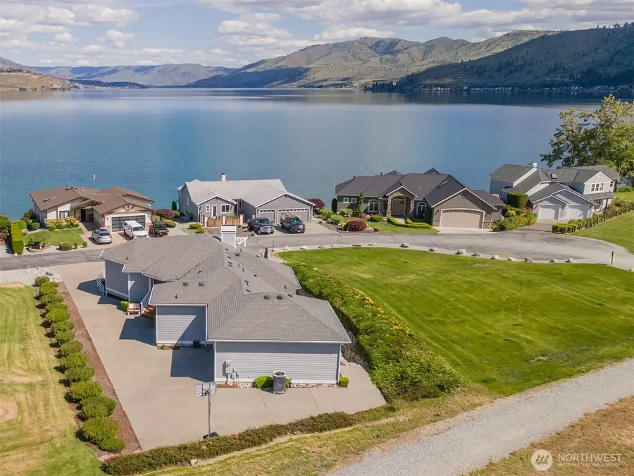 129 Chelan View Drive, Manson, WA 98831 - #2