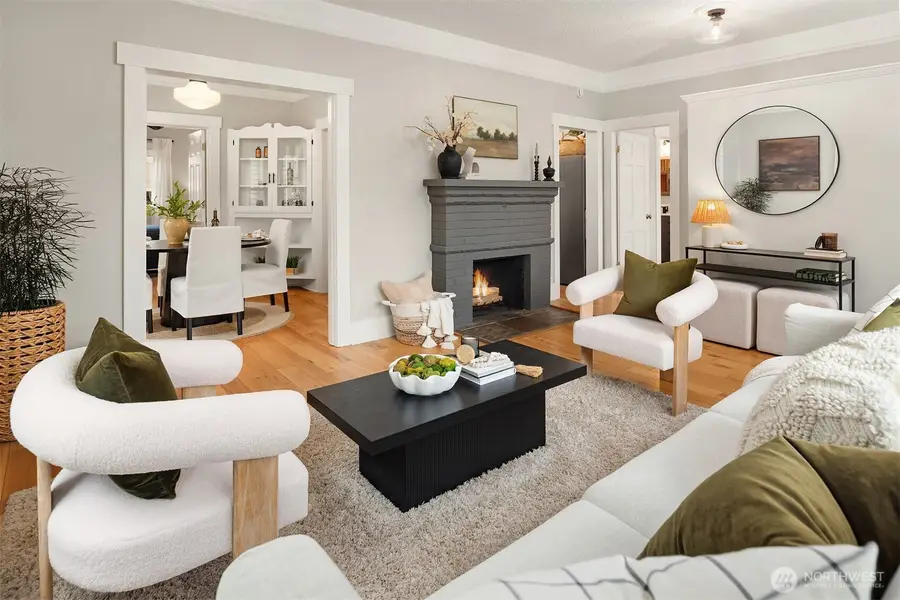 5017 35th Avenue Sw, Seattle, WA 98126 - Image #3