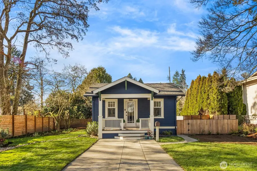 7941 30th Avenue Sw, Seattle, WA 98126 - #2