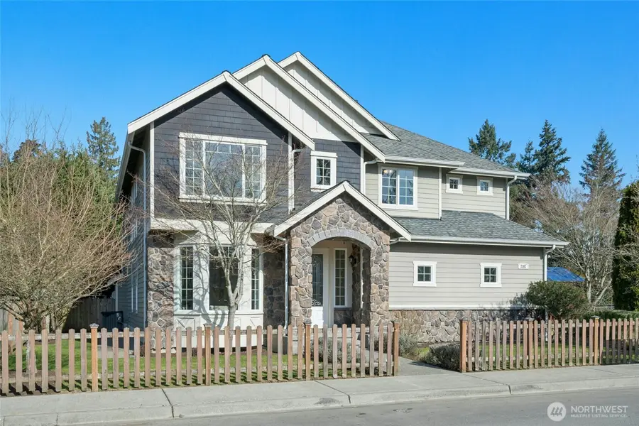 2302 NE 28th Street, Renton, WA 98056 - #2