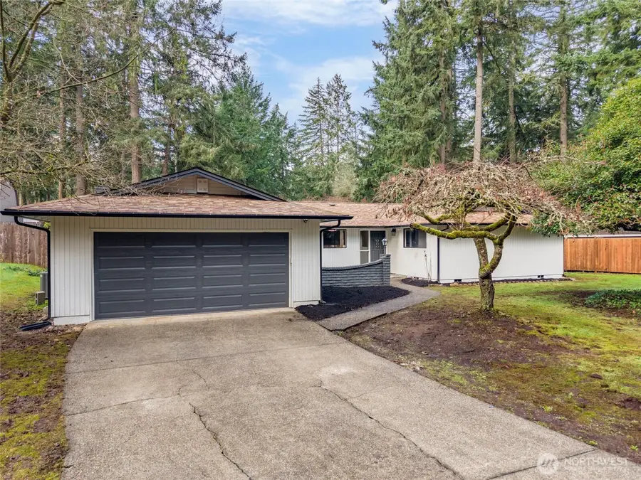 4205 Candlewood Drive Se, Lacey, WA 98503 - Image #2