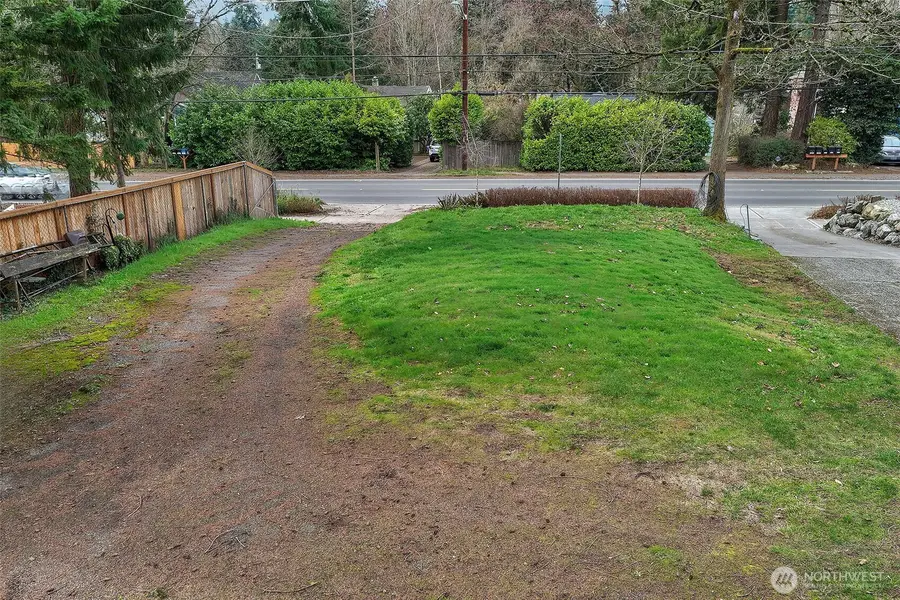 13034 30th Avenue Ne, Seattle, WA 98125 - Image #3