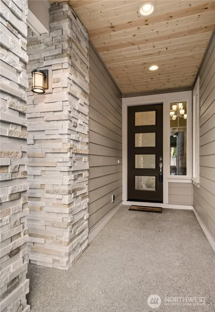 8831 27th St E, Edgewood, WA 98371 - Image #2