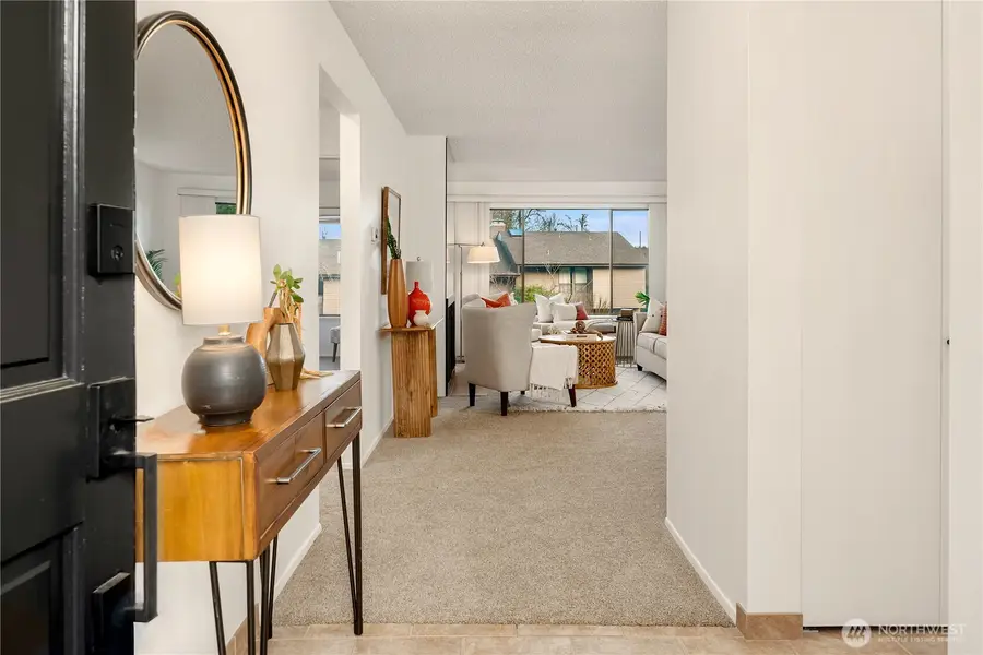 10713 Glen Acres Drive S #10713, Seattle, WA 98168 - Image #3