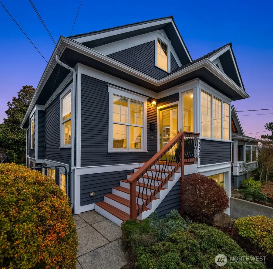 336 N 70th Street, Seattle, WA 98103 - Image #2