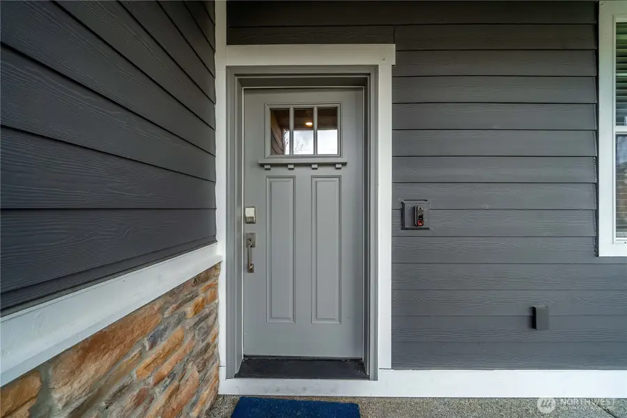 32709 Ash Avenue Se, Black Diamond, WA 98010 - #2