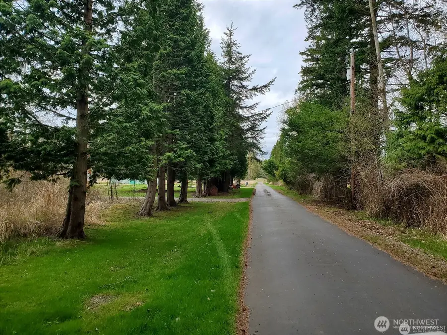 8358 Blaine Rd, Blaine, WA 98230 - Image #2