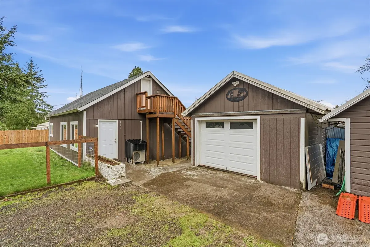 228 Holcomb Spur Road, Kelso, WA 98626 - #1