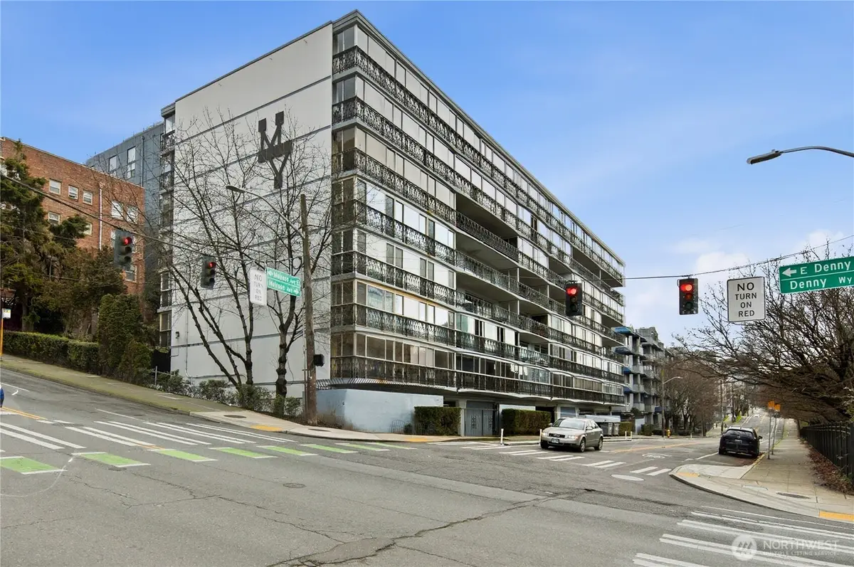 1740 Melrose Avenue #403, Seattle, WA 98122 - Image #1
