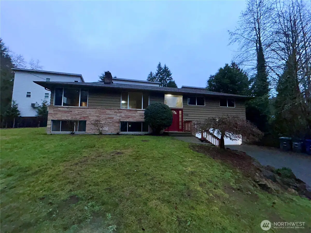 19221 100th Avenue Ne, Bothell, WA 98011 - #1
