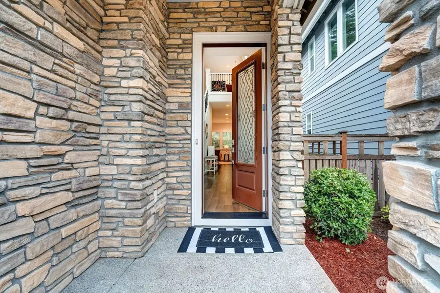 479 5th Avenue Ne, Issaquah, WA 98029 - #3