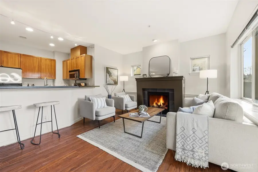 3671 Dayton Avenue N #2, Seattle, WA 98103 - #3