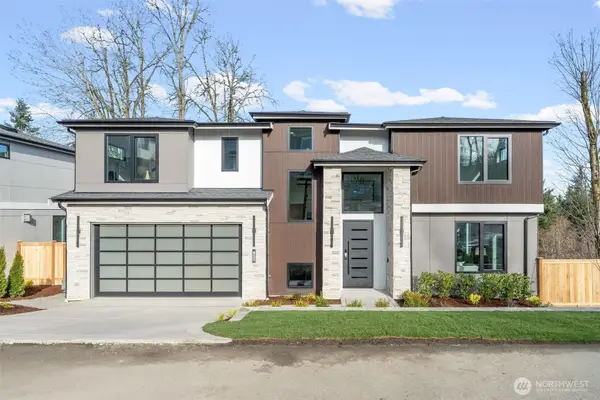 16068 SE 44th Court, Bellevue, WA 98006