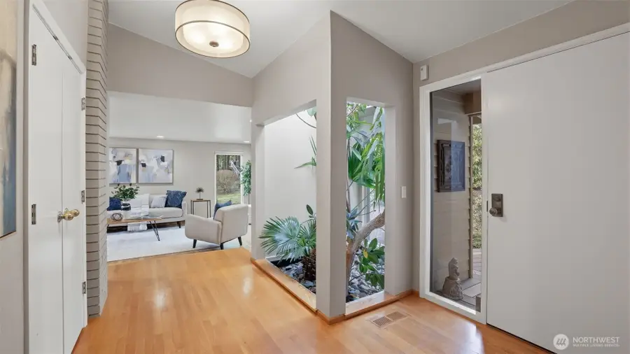 16751 154th Avenue Se, Renton, WA 98058 - Image #2