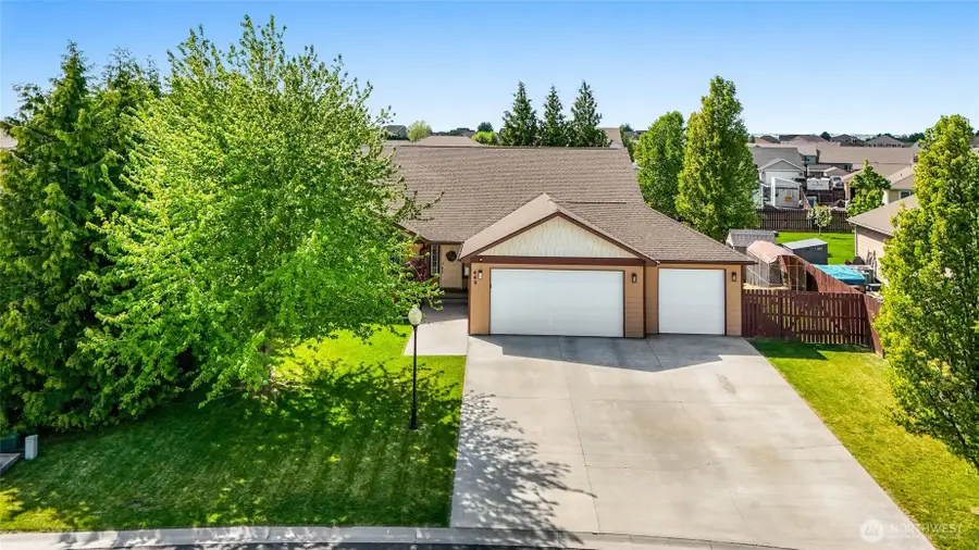 442 Copley Drive, Moses Lake, WA 98837 - Image #2