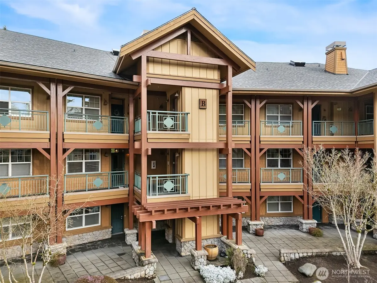 1000 Cabin Creek Lane Sw #B204, Issaquah, WA 98027 - #1