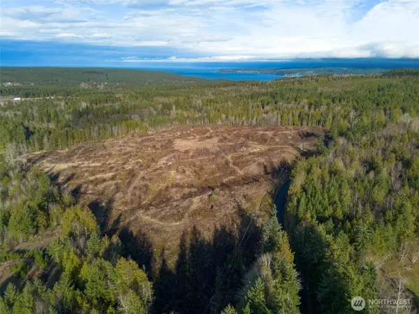 2495 Chicken Coop Road, Sequim, WA 98382