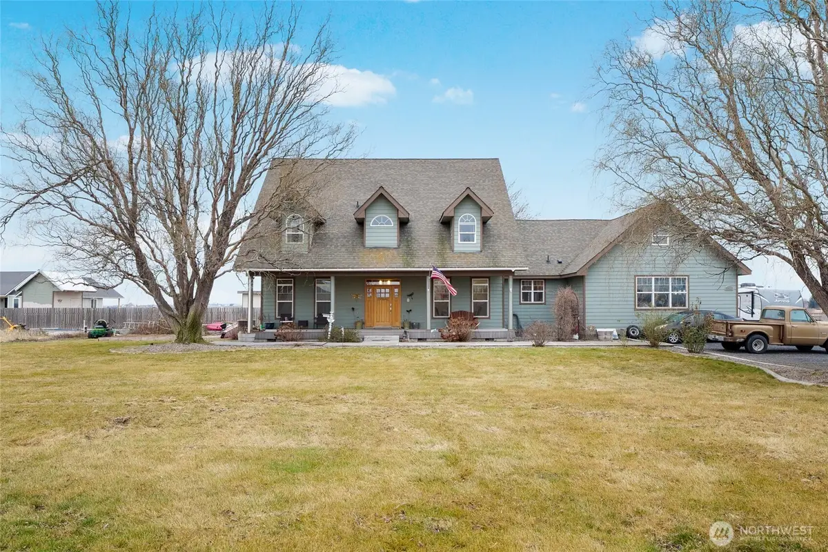 4997 NE Road 7.5, Moses Lake, WA 98837 - Image #1