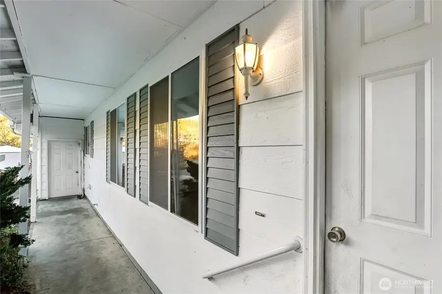 13082 Olalla Valley Road Se, Olalla, WA 98359 - #3