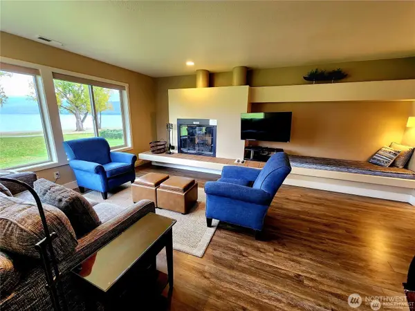 1 Beach 532-d, Manson, WA 98831